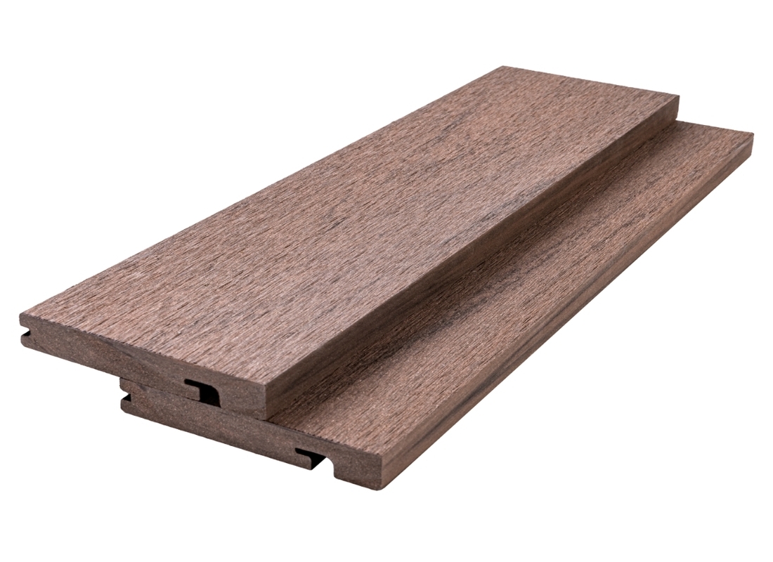 Ступени из ДПК Bamberg Bullnose, Brazilian Walnut (Бразильский Орех) 2900х130х19 мм Ступени из ДПК Bamberg Bullnose, Brazilian Walnut (Бразильский Орех) 2900х130х19 мм